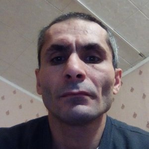 Меружан , 47 лет